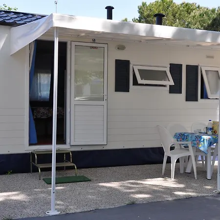 مكان تخييم Parco Capraro 3*
